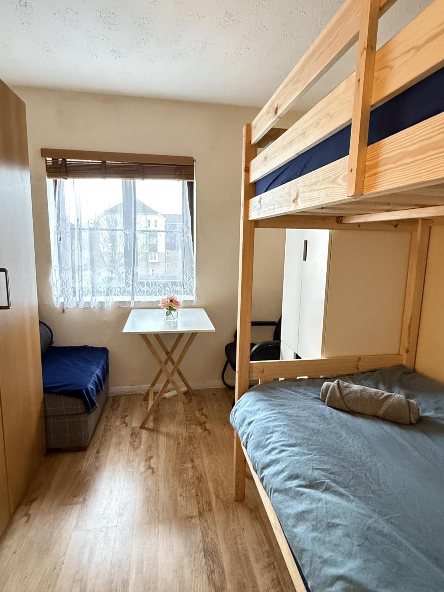 런던 Upton Park - House 아파트 외부 사진